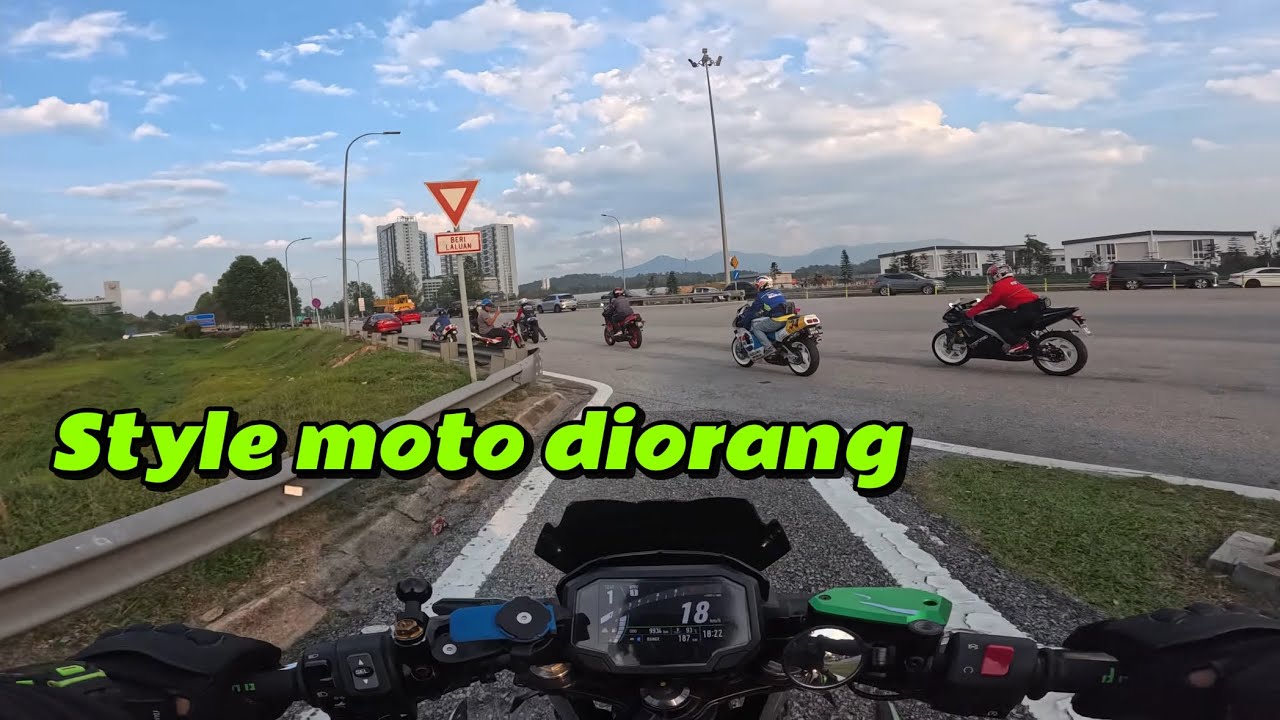 Balik kerja jumpa geng 2-Stroke | Kawasaki Z650