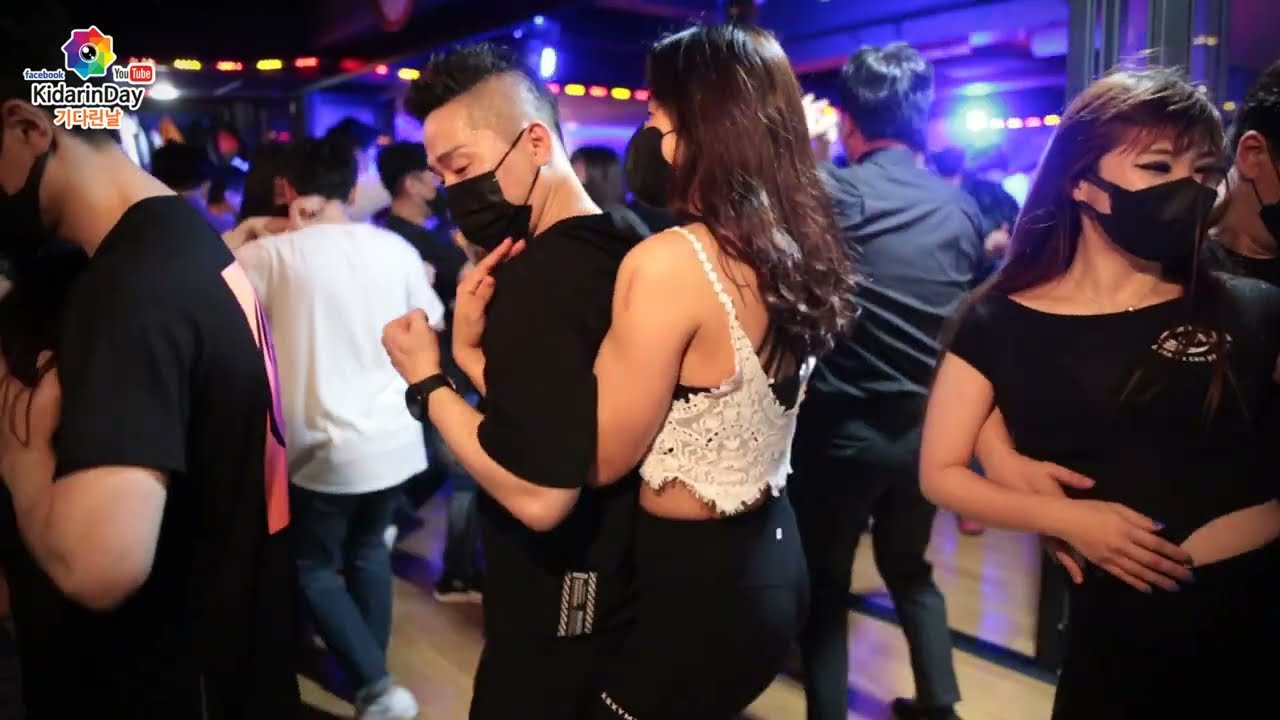살사 바차타 소셜  #3 @살사홀릭10주년 바바루 Salsa holic 10th anniversary party, Babaru bar, Daegu, Korea 2022-03-19