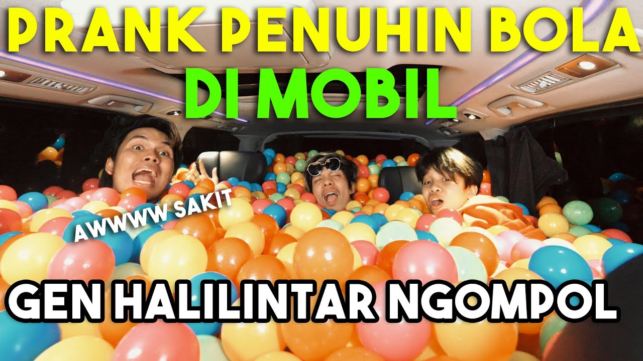 PRANK PENUHIN BOLA di MOBIL Gen Halilintar Sampe Ngompol...