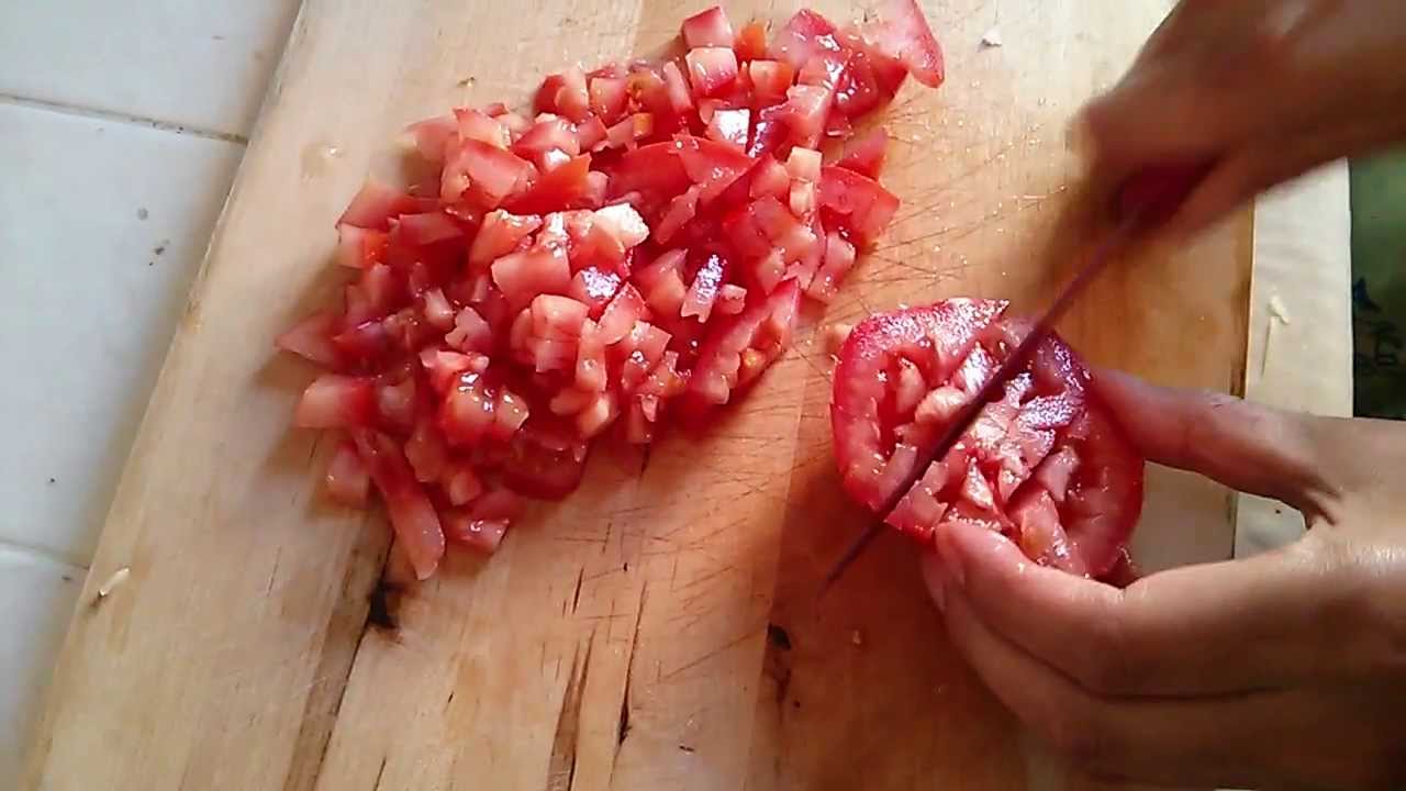 how to dice a tomato in less than a minute