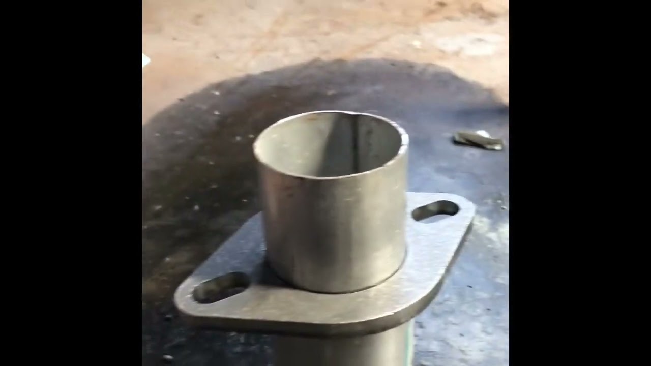 Exhaust pipe flange welding