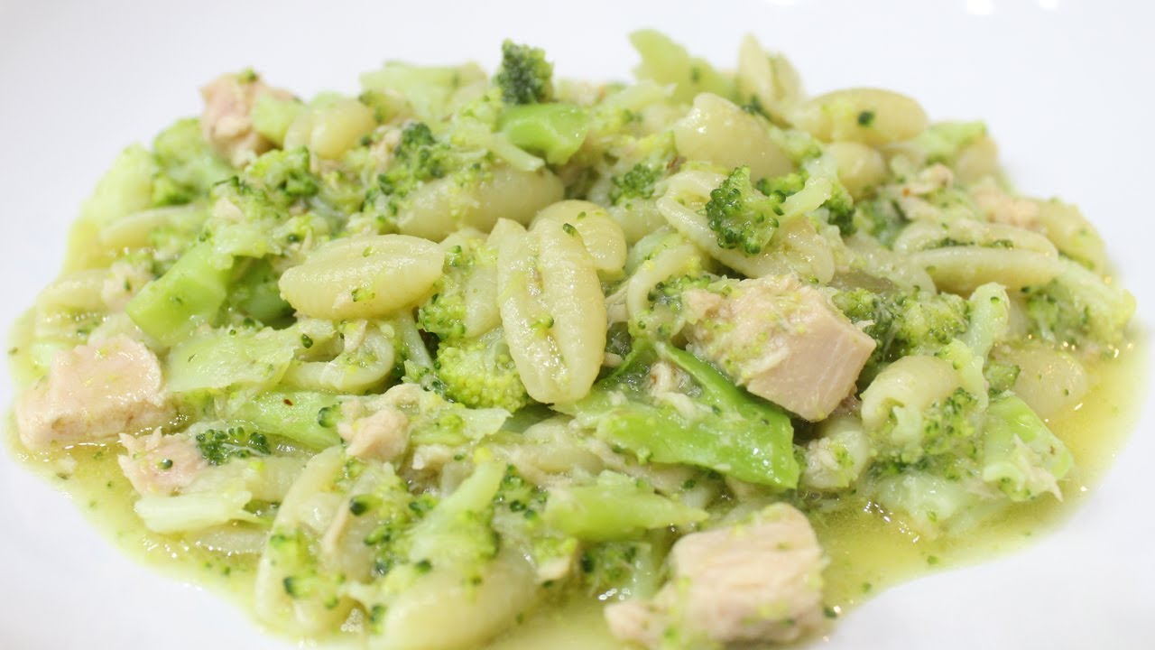 PASTA TONNO E BROCCOLI RISOTTATA | FoodVlogger