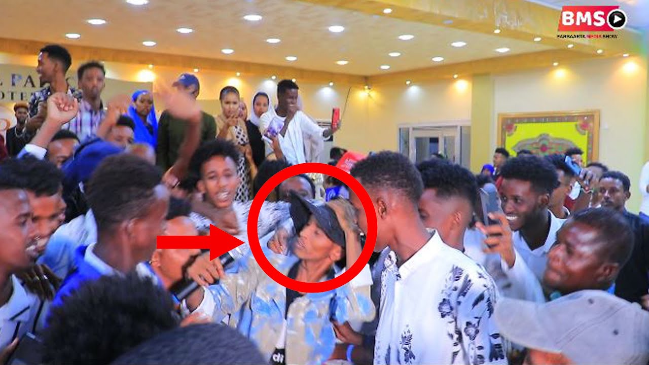 FANAAN SOCDAAL OO MASRAXA LAGU FEERAY SHOWGII FAADUMINI IYO FARXIYO FISKA HEESTII (IGU DAAY FANKA)
