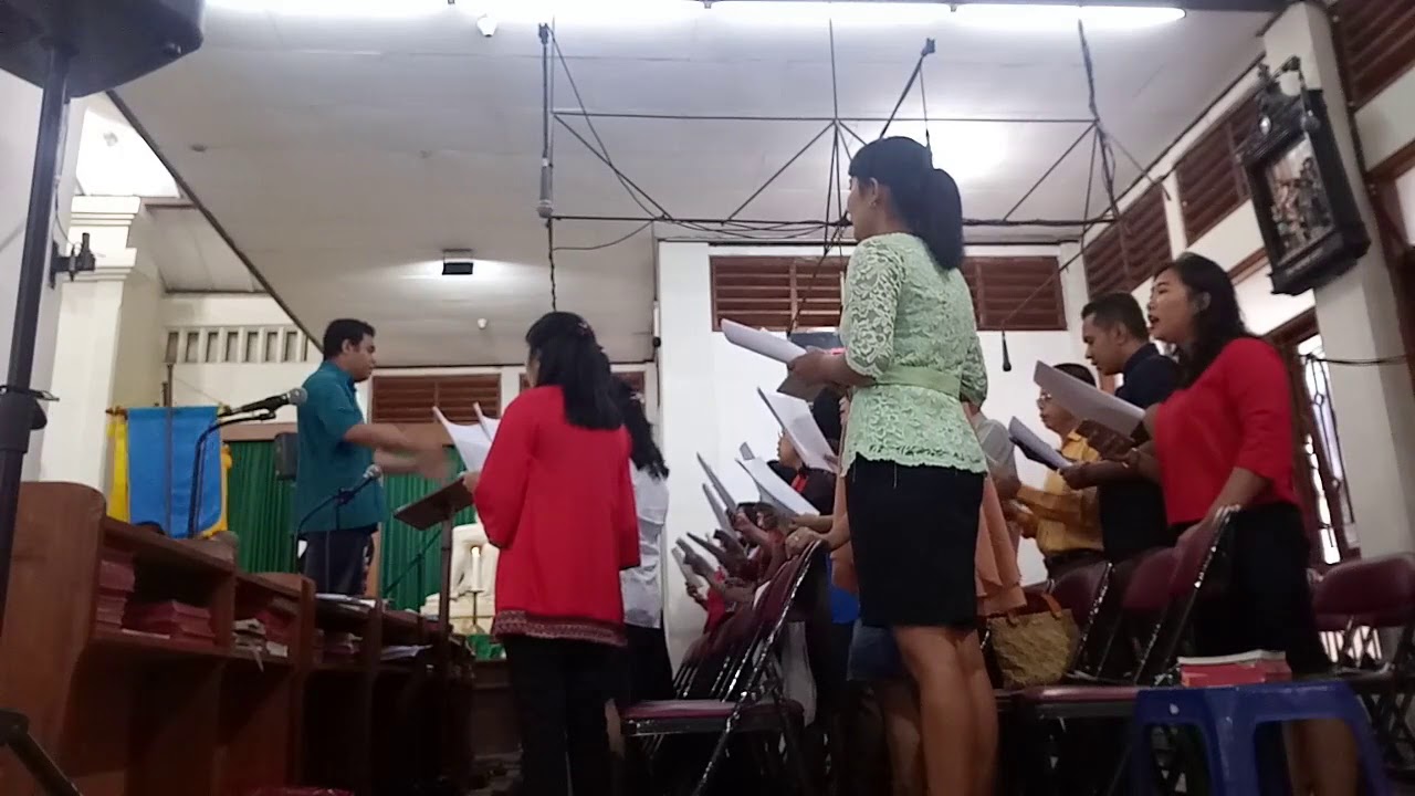 Mari Kita Bergembira Ria - Lingkungan St. Yusuf Tambakbayan (24 September 2017)