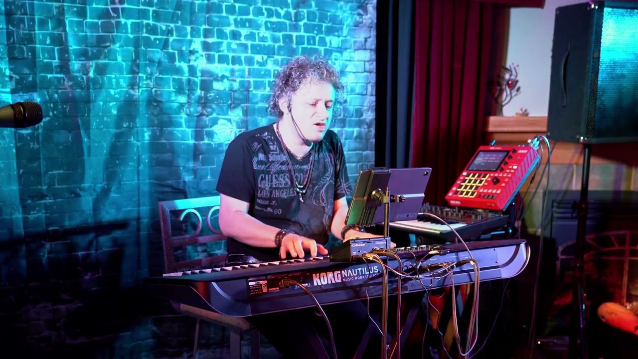 Master of Time (live) - from Roman & Sophya Underground Sessions