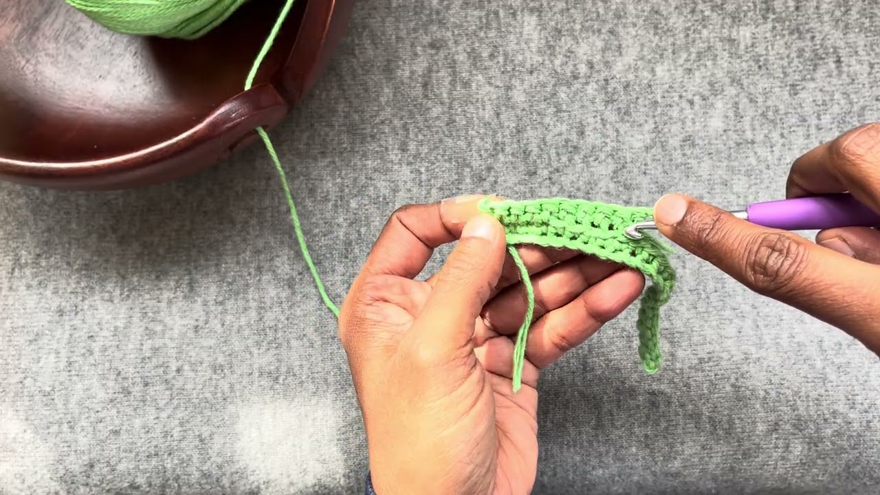 Crochet row#3: Single crochet stitch in top loop of ‘V’