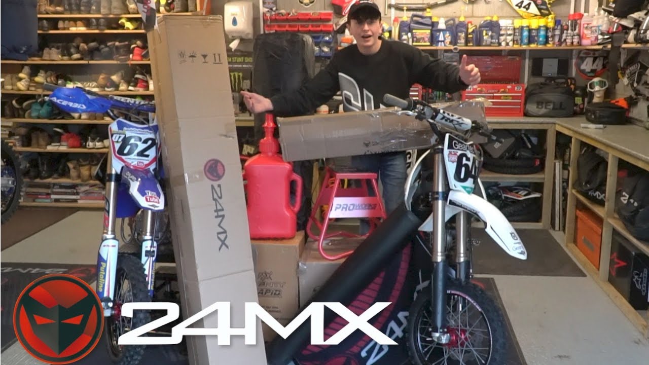 UNBOXING 24MX MOTOCROSS SPONSOR PACKAGE !!