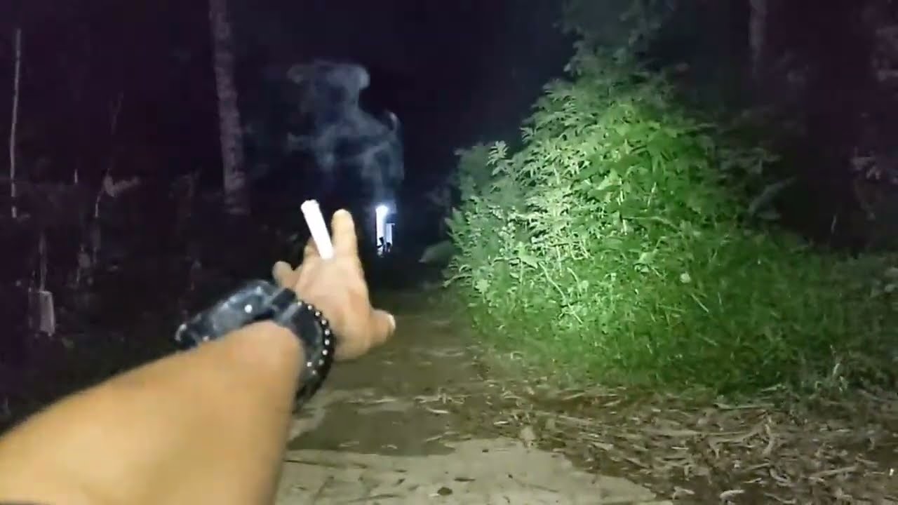 Baru kmarin ada yg meninggoy di makam ini... 