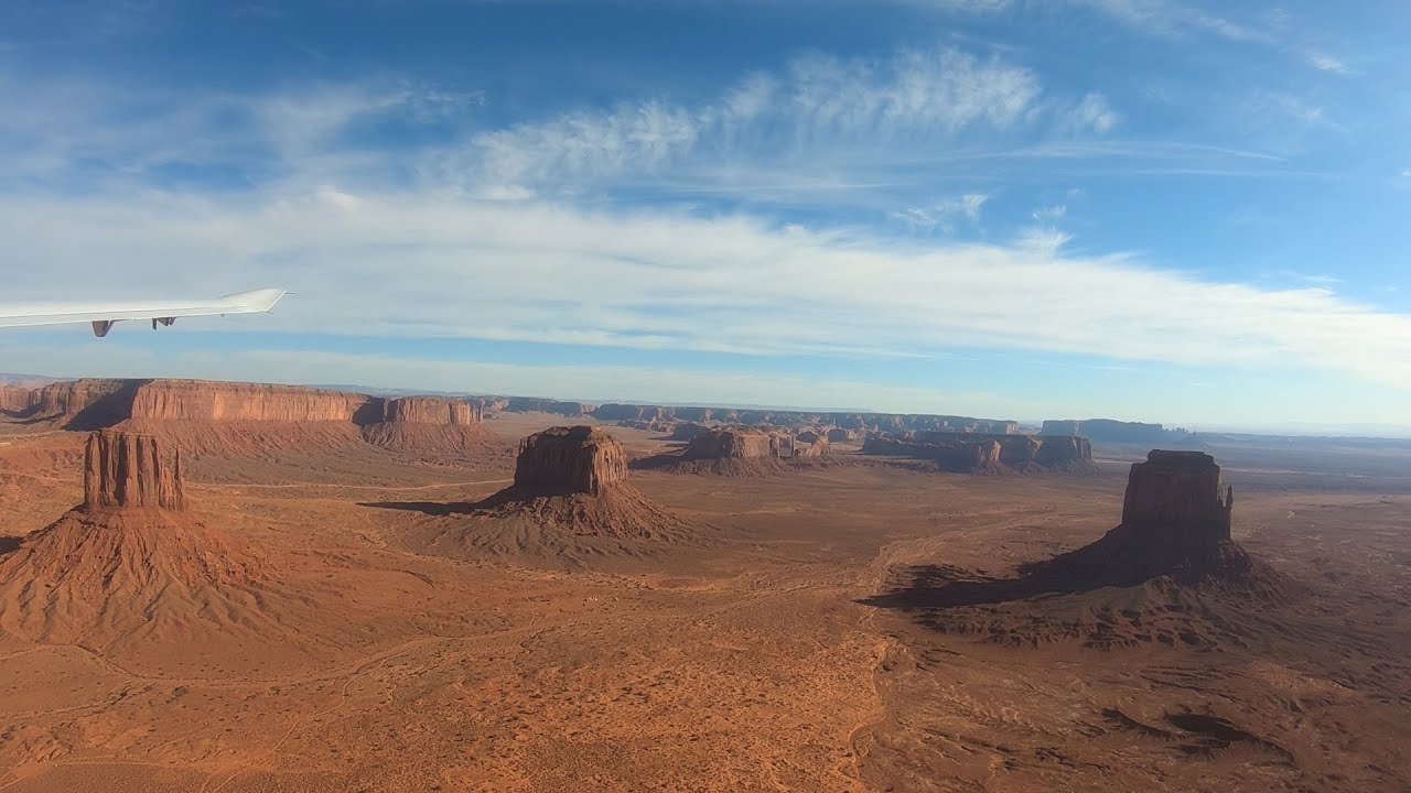 Flying Over Monument Valley in a Diamond Star DA40 XLS
