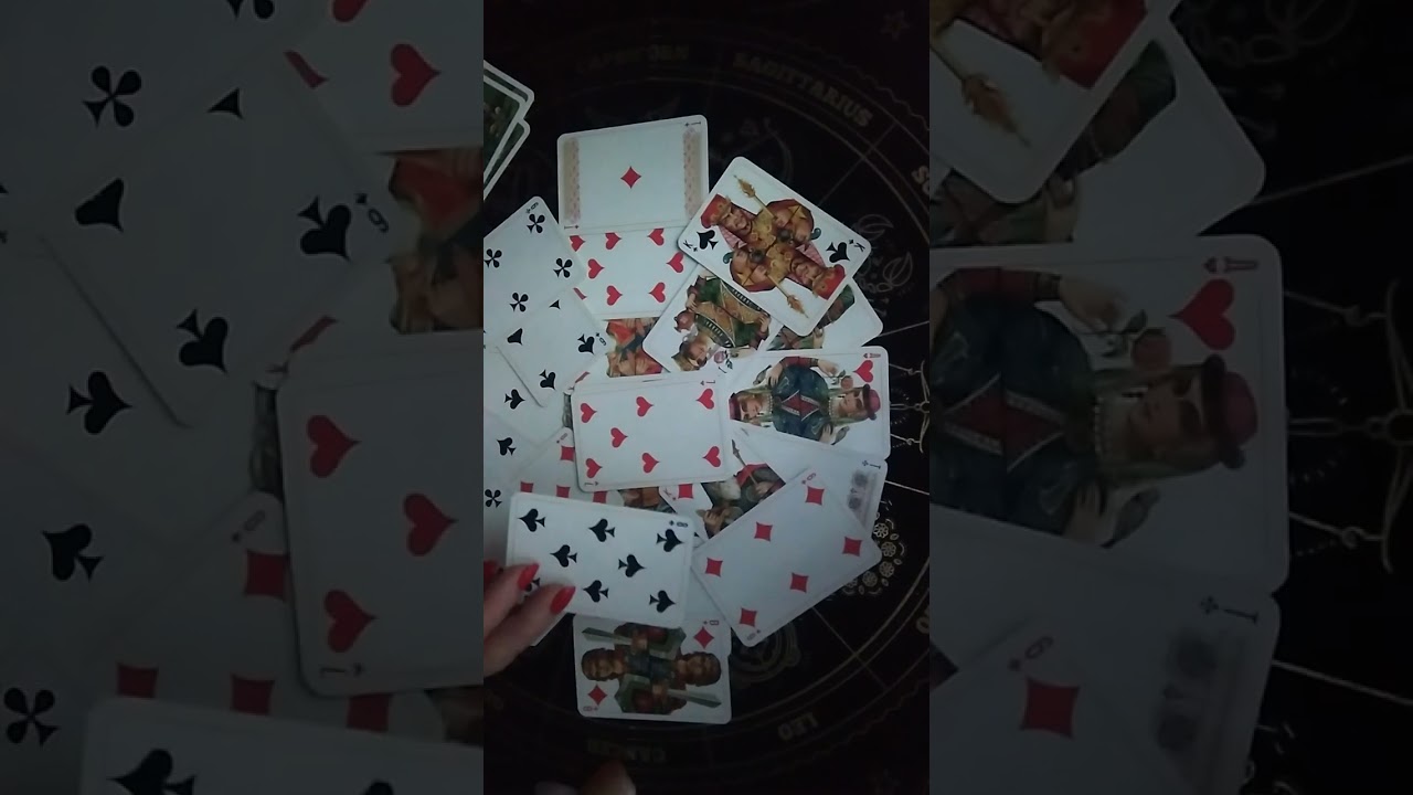 ИНТЕРЕСУЕТСЯ ЛИ КРЕСТОВЫЙ КОРОЛЬ КЕМ ТО ЕЩЕ КРОМЕ ВАС ЧЕРВОВАЯ ДАМА...