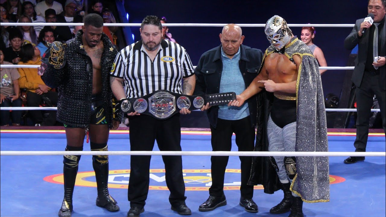 Lee Moriarty (c) vs Xelhua (r) por el Campeonato Pure de ROH en la Arena Coliseo fin de semana inter