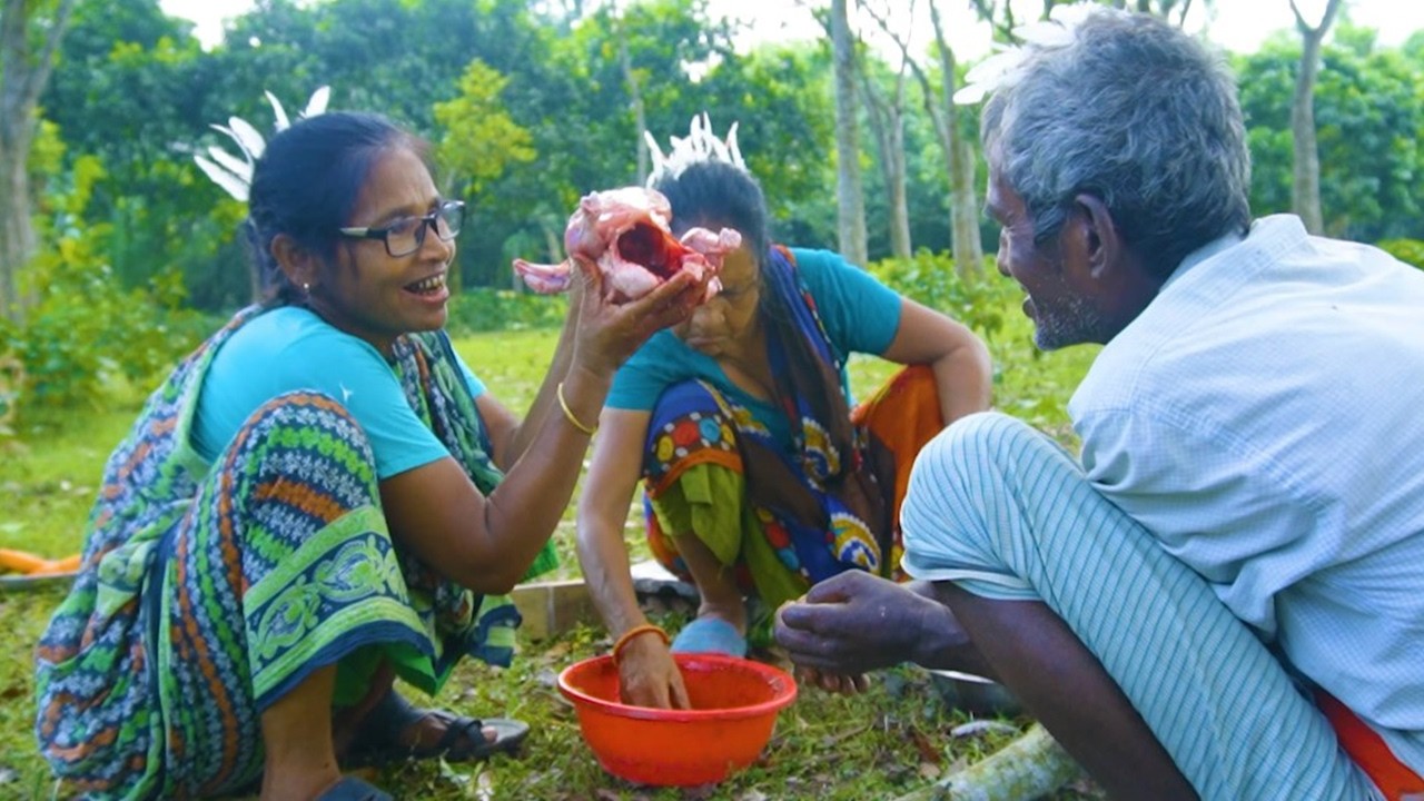 FULL CHICKEN GRILLED Cooking & Eating by village grandmothers || Nittyanandopur village food ||