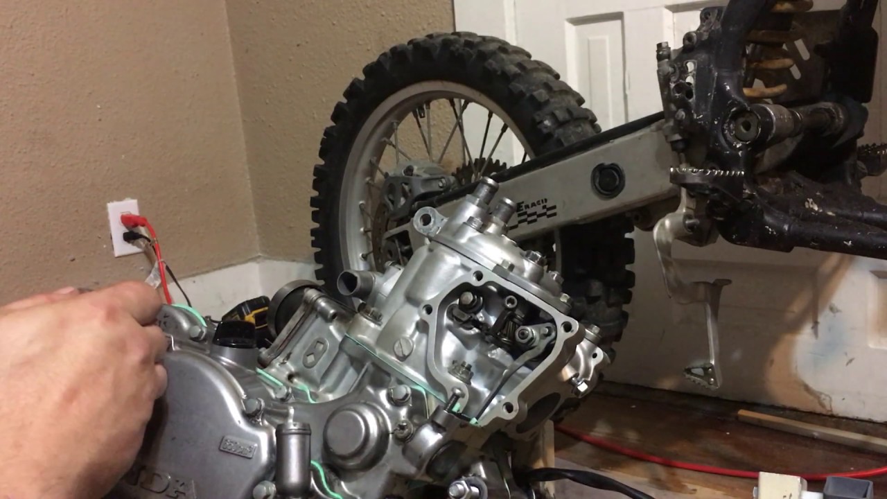 Cr125 Exhaust valve/governor