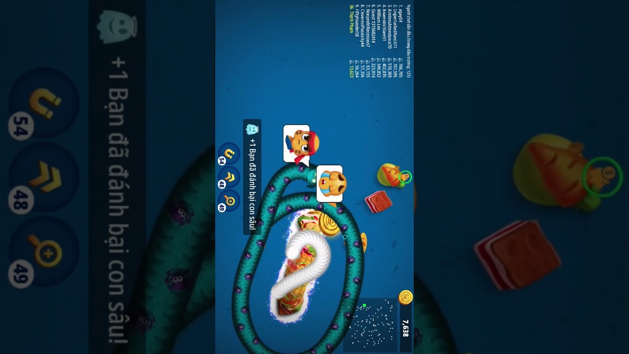 Worms Zone - Eat a white worm and a red worm 