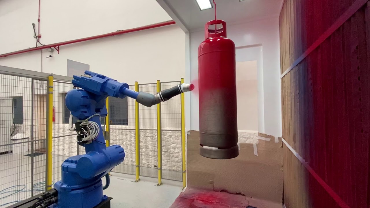 YASKAWA Paint Robot - Gas cylinder painting