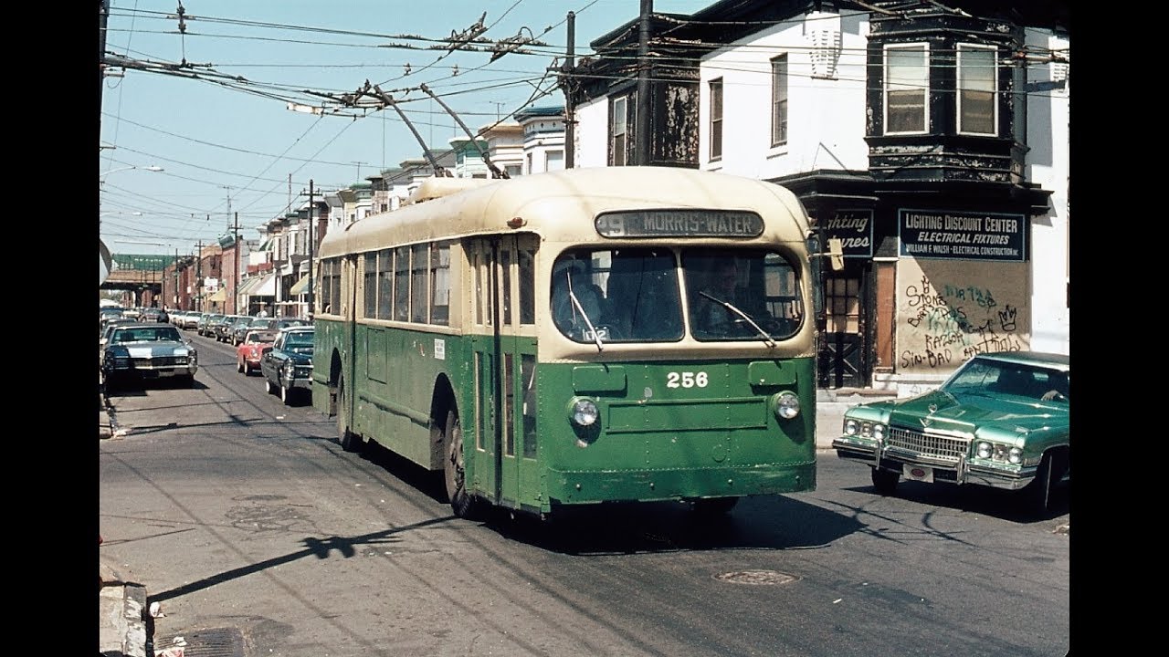 Philadelphia – Brill Trackless Trolleys operating on Route 29 – 1960s & 1970s