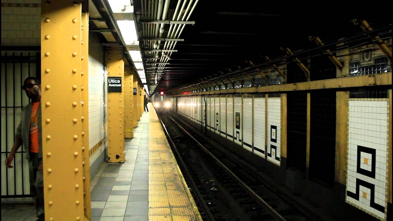 IRT Subway: R142/A (2) (4) Ends & R62 (3) train at Utica Avenue