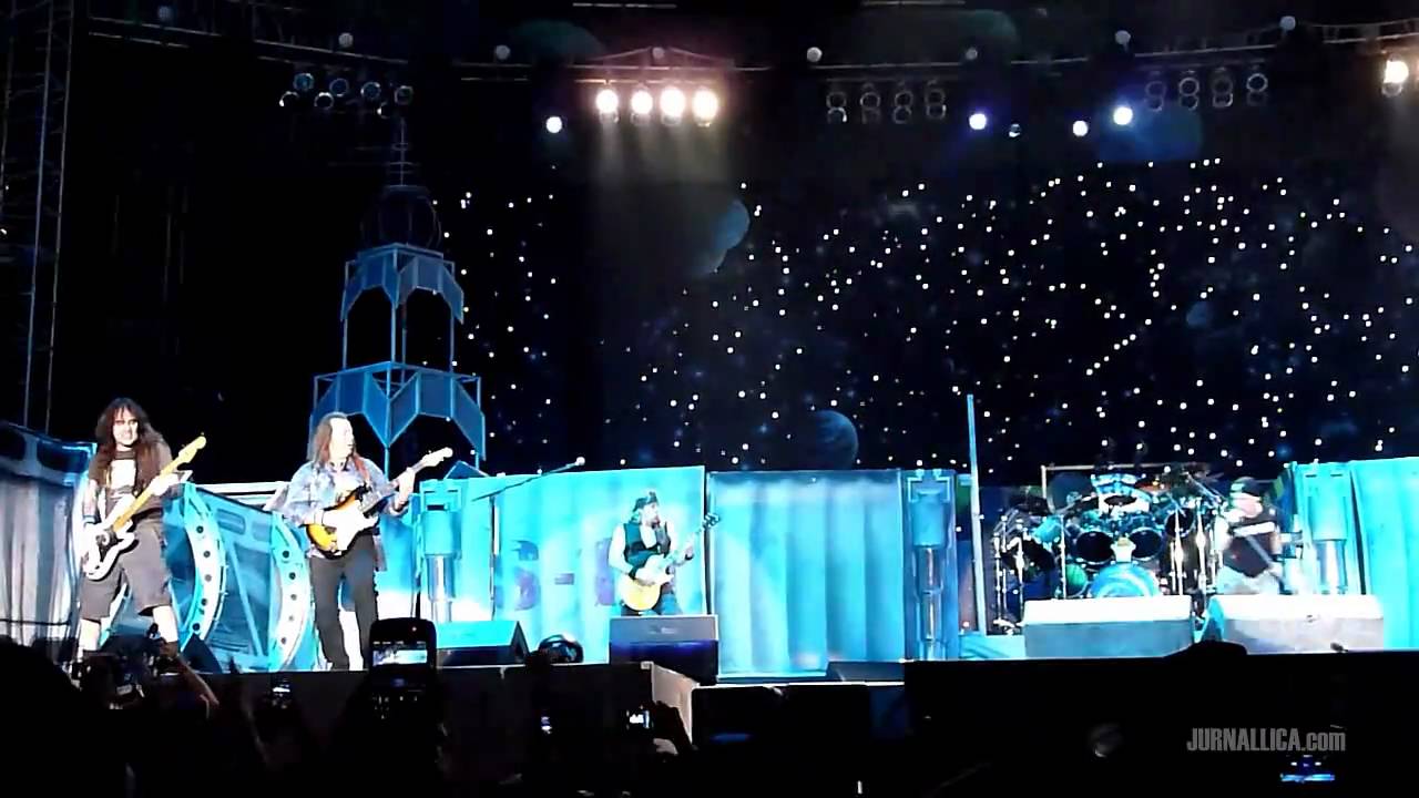 Iron Maiden - Intro + Final Frontier (Live in Jakarta, Indonesia, 17 February 2011)