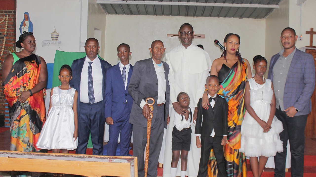 UMUHANGO WO GUHABWA AMASAKARAMENTU - NYAMATA