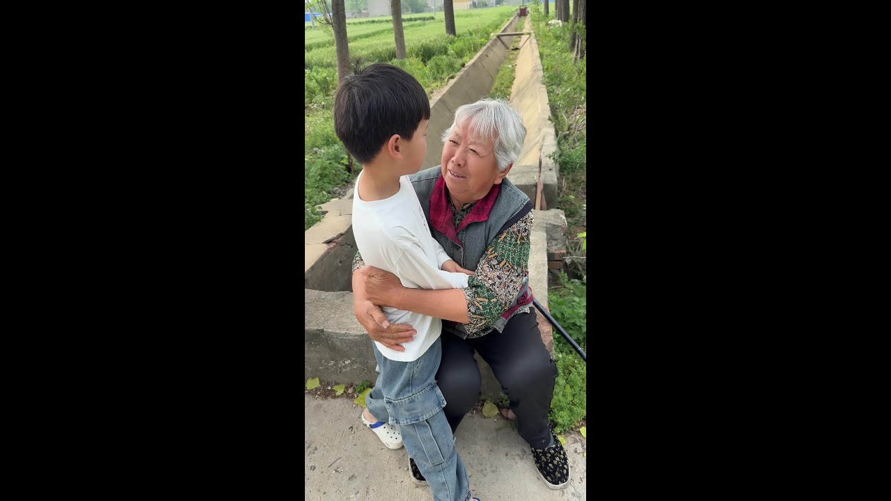 #隔辈亲 #记录生活 #豌豆的神仙吃法 #家有一老如有一宝 解锁新吃法
