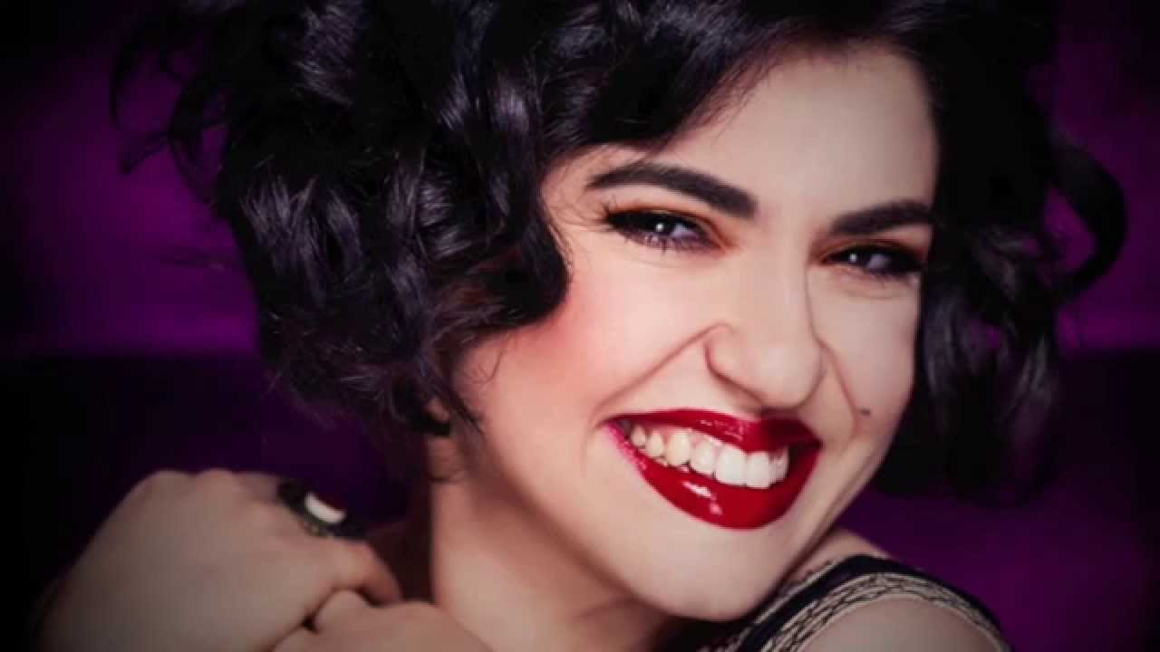 DREAM A LITTLE DREAM OF ME - LADY MARGARITA SWINGS