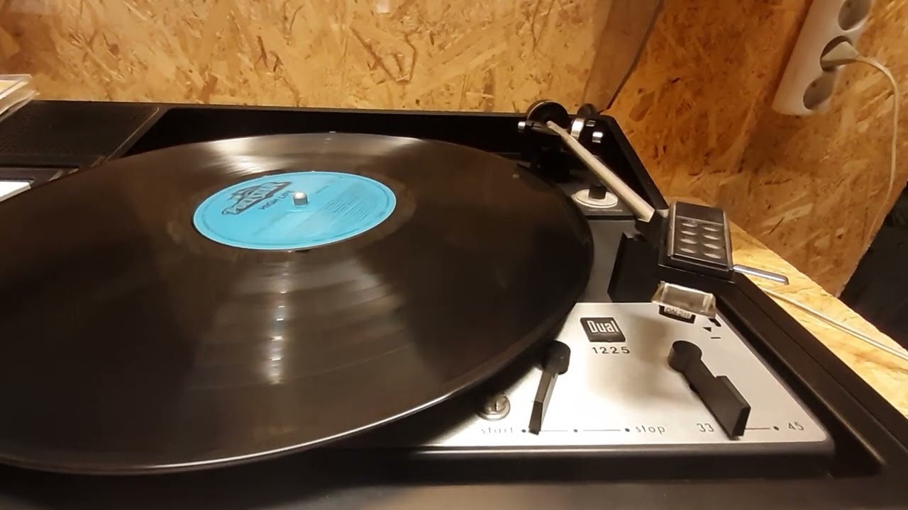 Gramofon Grundig Studio 3010