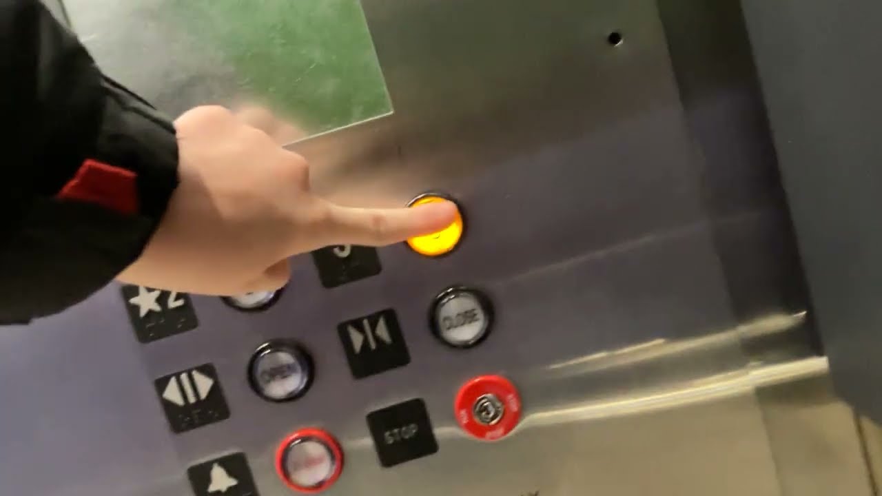 EPIC MOTOR! Modded Innovation Hydraulic Elevator (#2) Student Affairs & Science Building.