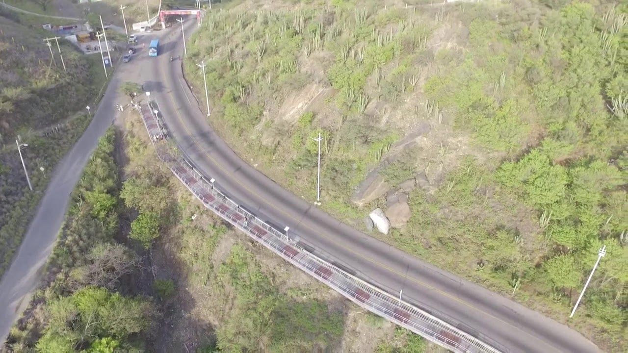 Vídeo aéreo Vol.1. Cerro Ziruma. Rodadero - Santa Marta