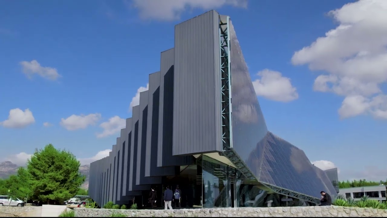 SCIENCE AND TECHNOLOGY CENTER BY SAFFET KAYA ARCHITECTS