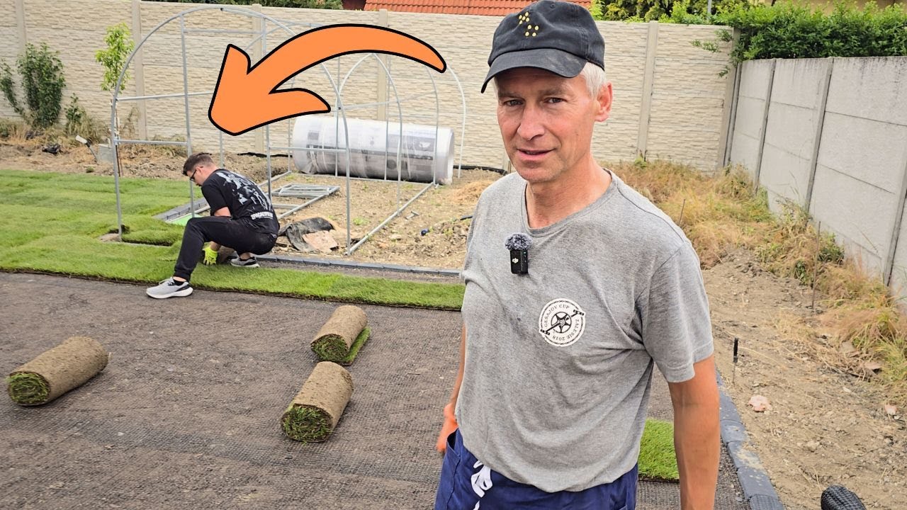 Položenie kobercového trávnika s majstrom! Ako to správne robiť?