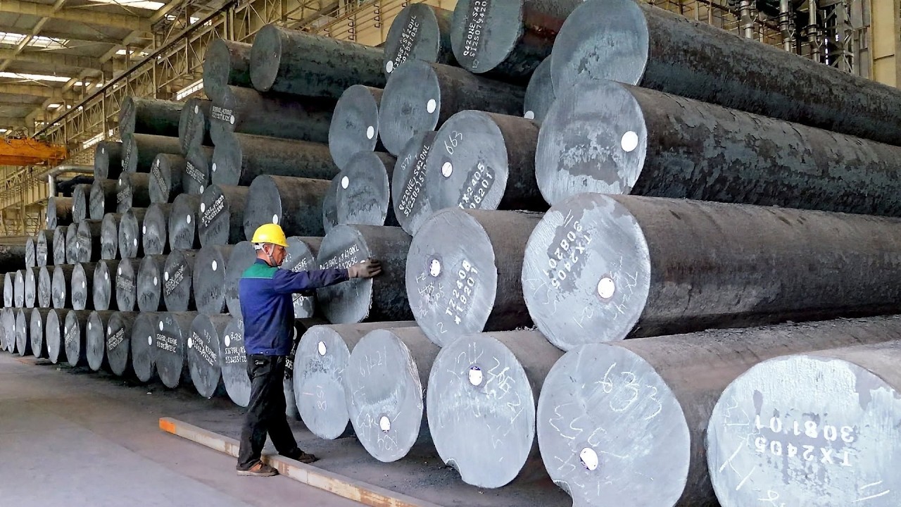How They Forge 300-TON Rings for Nuclear Reactors & Wind Turbines