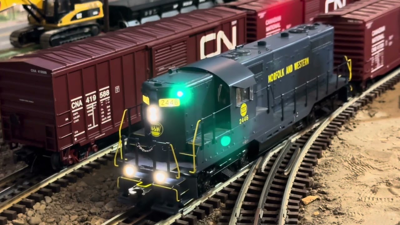 BluNami-4408 EMD-2 in a GP-9 Northfolk and Western