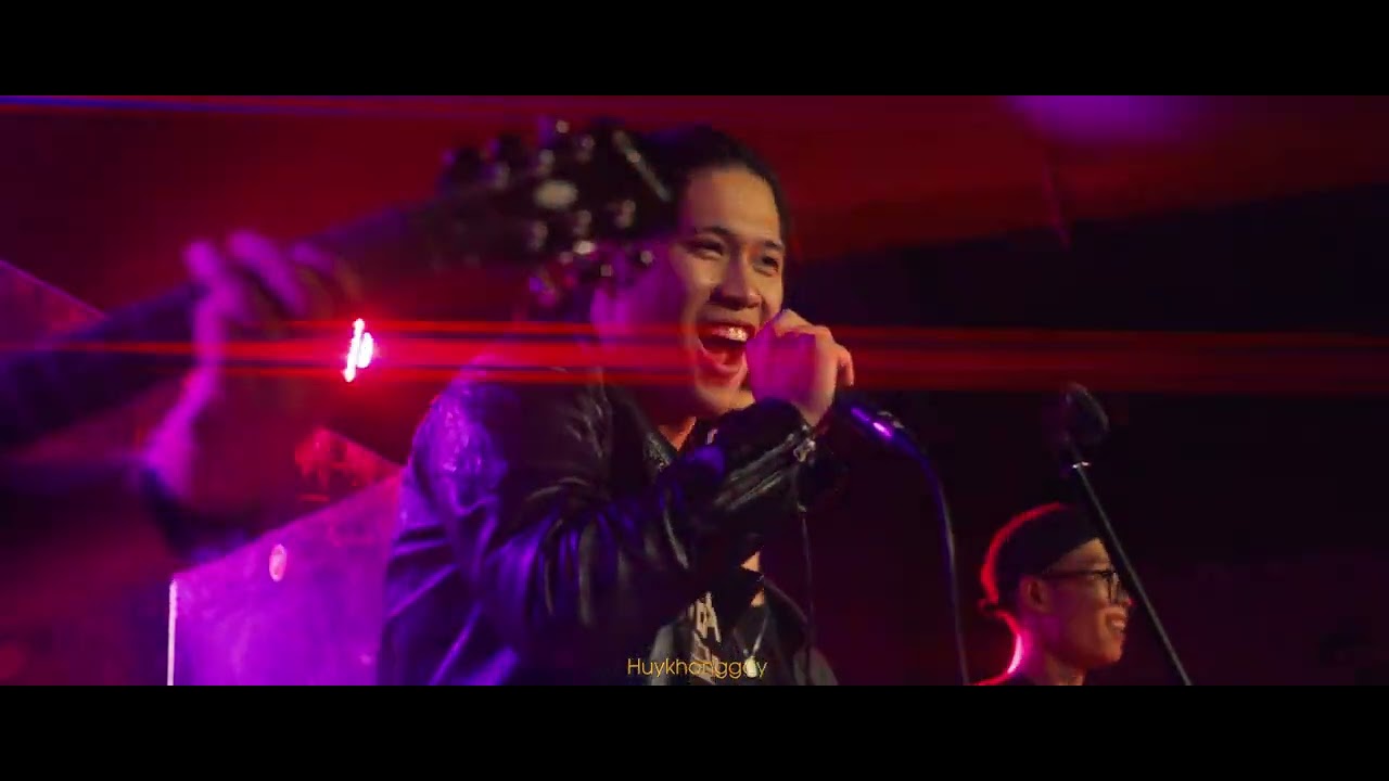 Ra Khơi - Bức Tường ( cover by Xây dựng Rock CLub at XDRC's 20th ANIVERSARY Show )