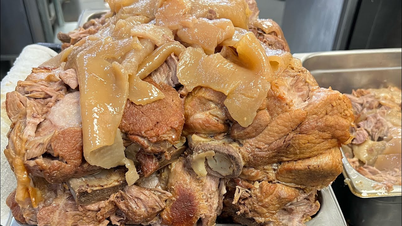 CARNITAS CON CUERITO QUE CHULADA EN TAQUERIA LA BONITA DE SHAFTER CALIFORNIA #carneasada #carnitas
