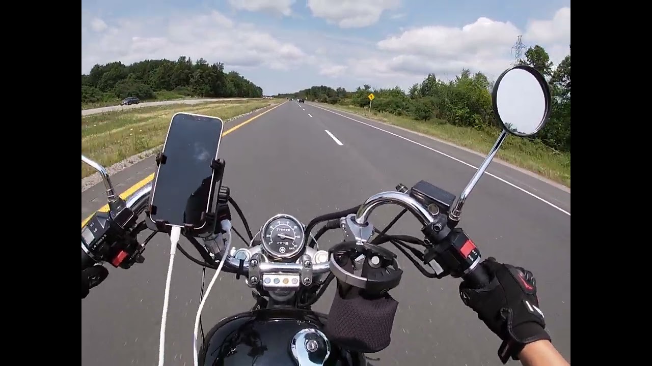 Freeway riding on Yamaha v star 250
