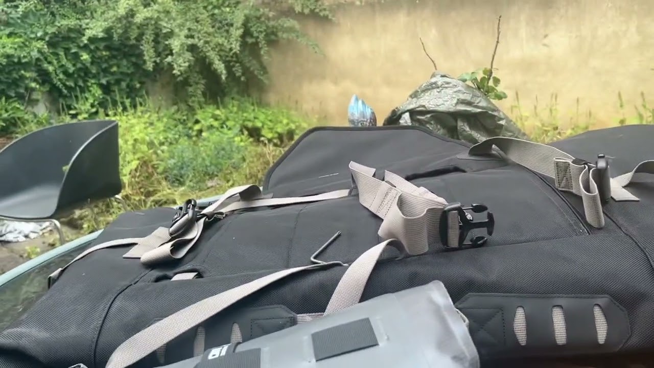 My Luggage system on Africa Twin| Mosko Moto Backcountry 35L | Enduristan #moskomoto #africatwin