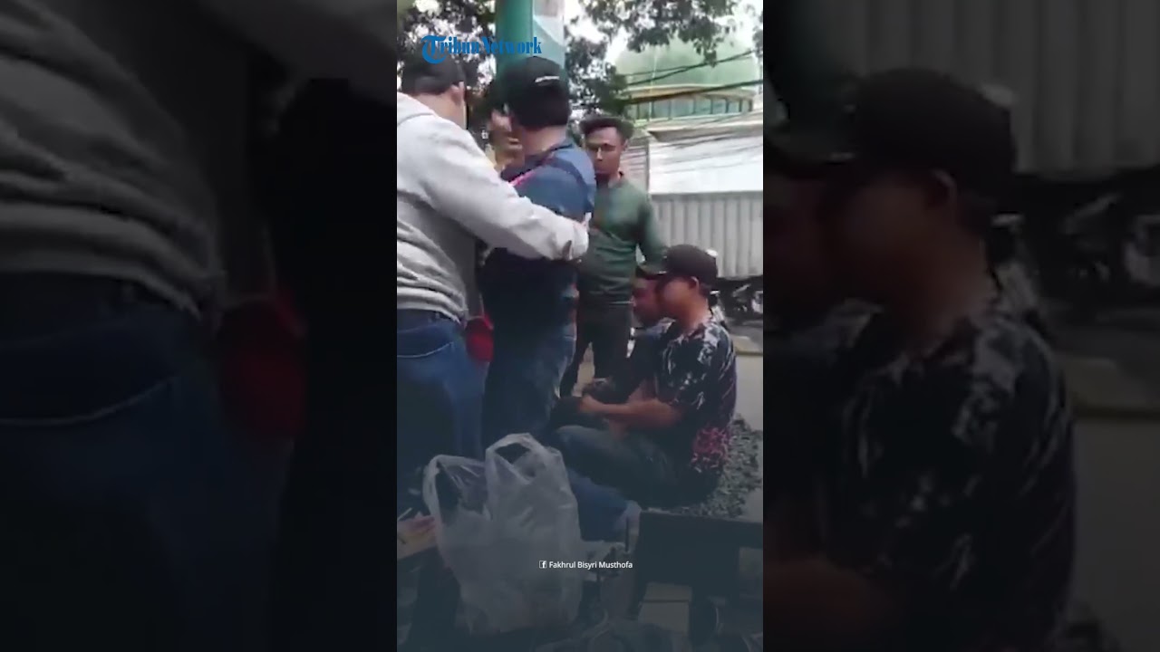 SAMBIL TERIAK! Oknum Ormas Malah REBUTAN Lahan Parkir di RSU Pamulang Tangsel