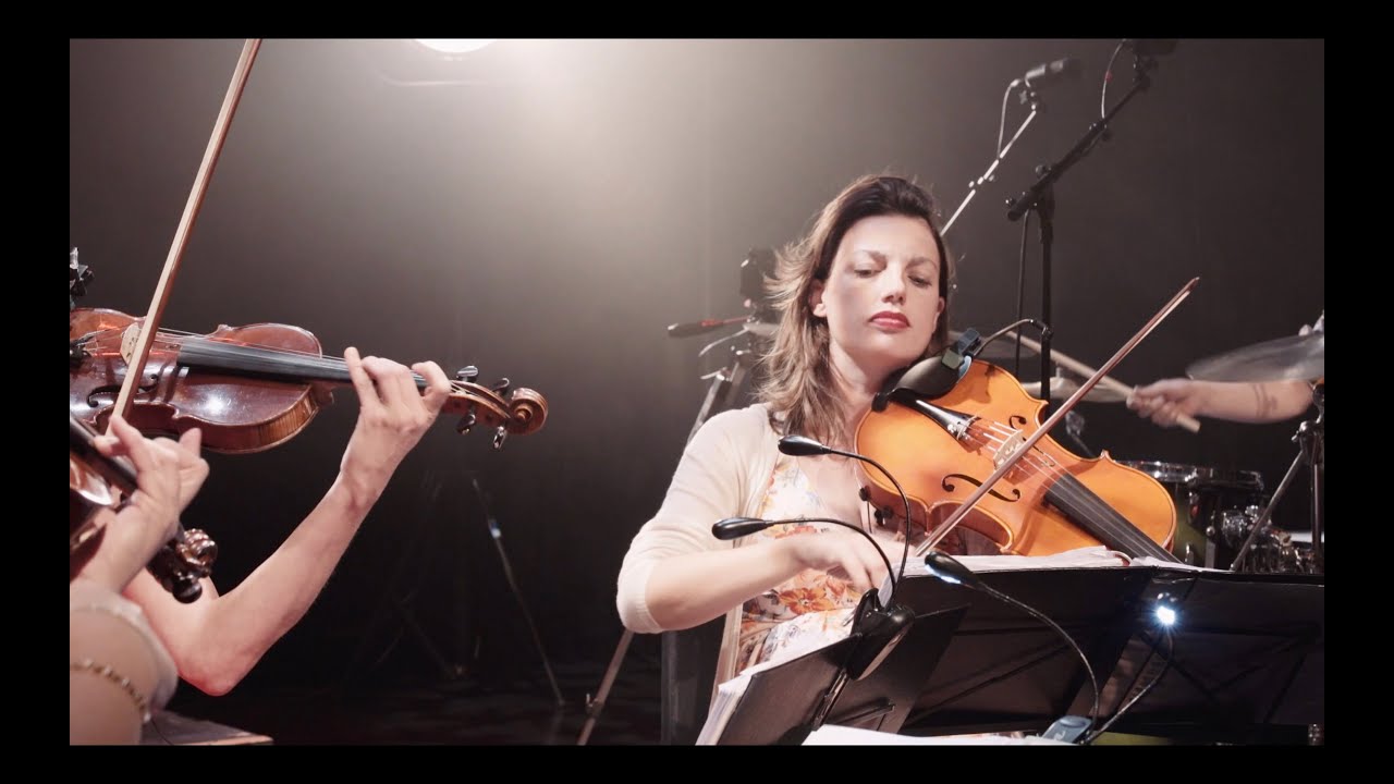 WIEBE - Let me love again - Live @ Albumrelease 'Y'
