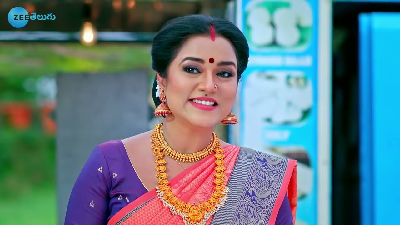 వీళ్ళు అందరికి free గ tiffin | Mithai Kottu Chittemma | Full Ep 320 | Zee Telugu | 05 April 2022