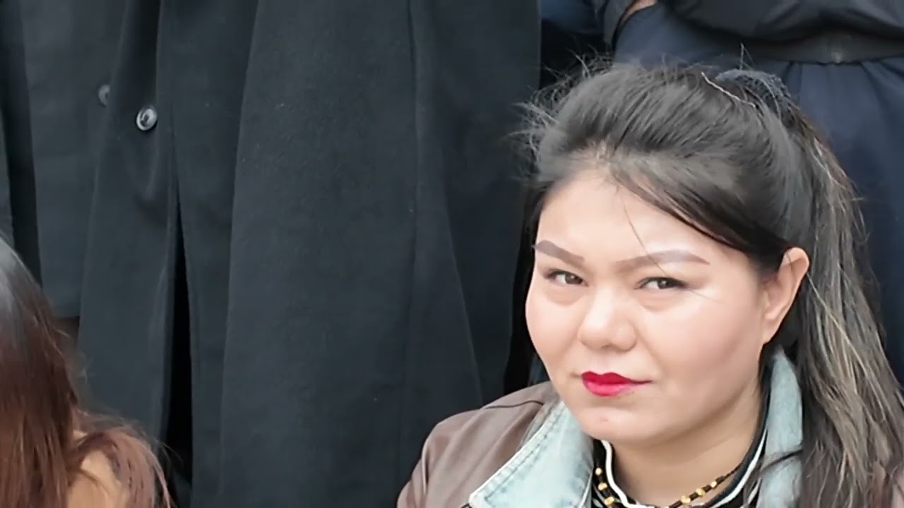 উইঘর মুসলিমরা কঠিনভাবে নিয়ন্ত্রিত, নির্যাতিত নয়, নিজ চোখে দেখুনঃ Uighor Muslims in China