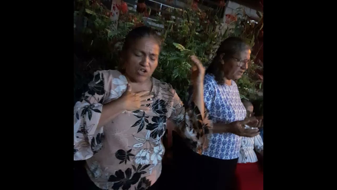 Adorando a Dios