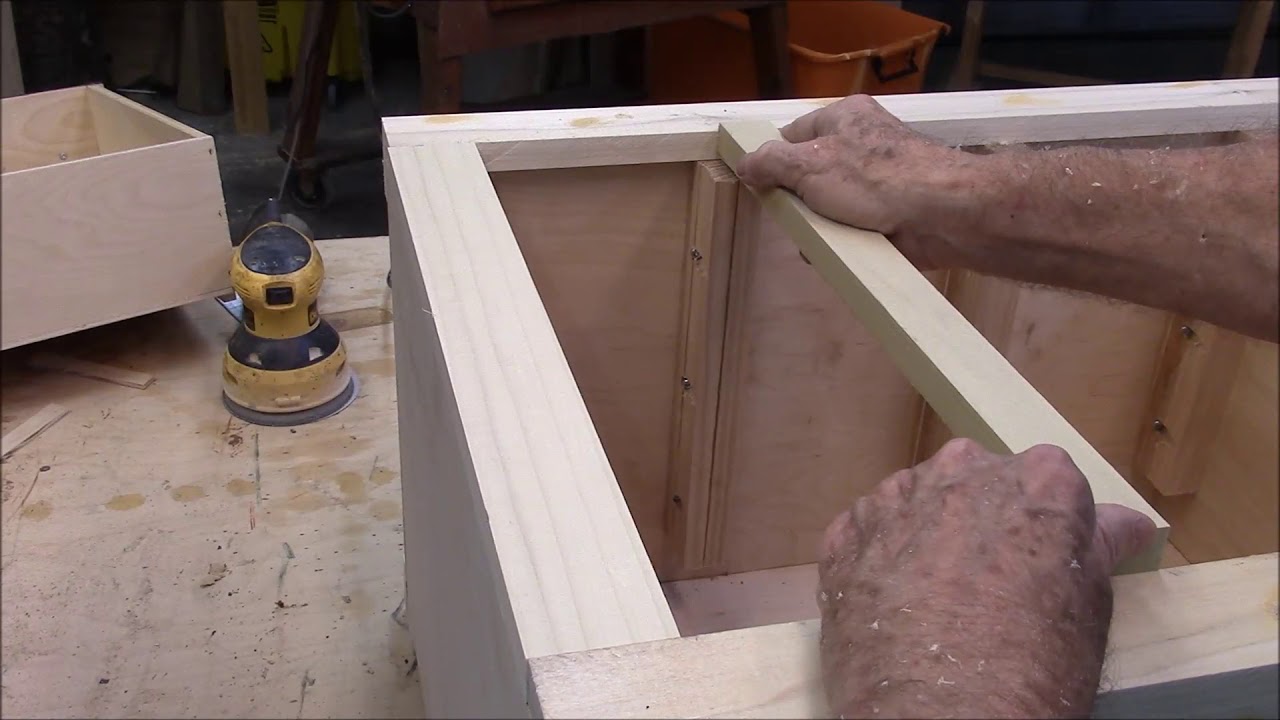 158 Building a nightstand