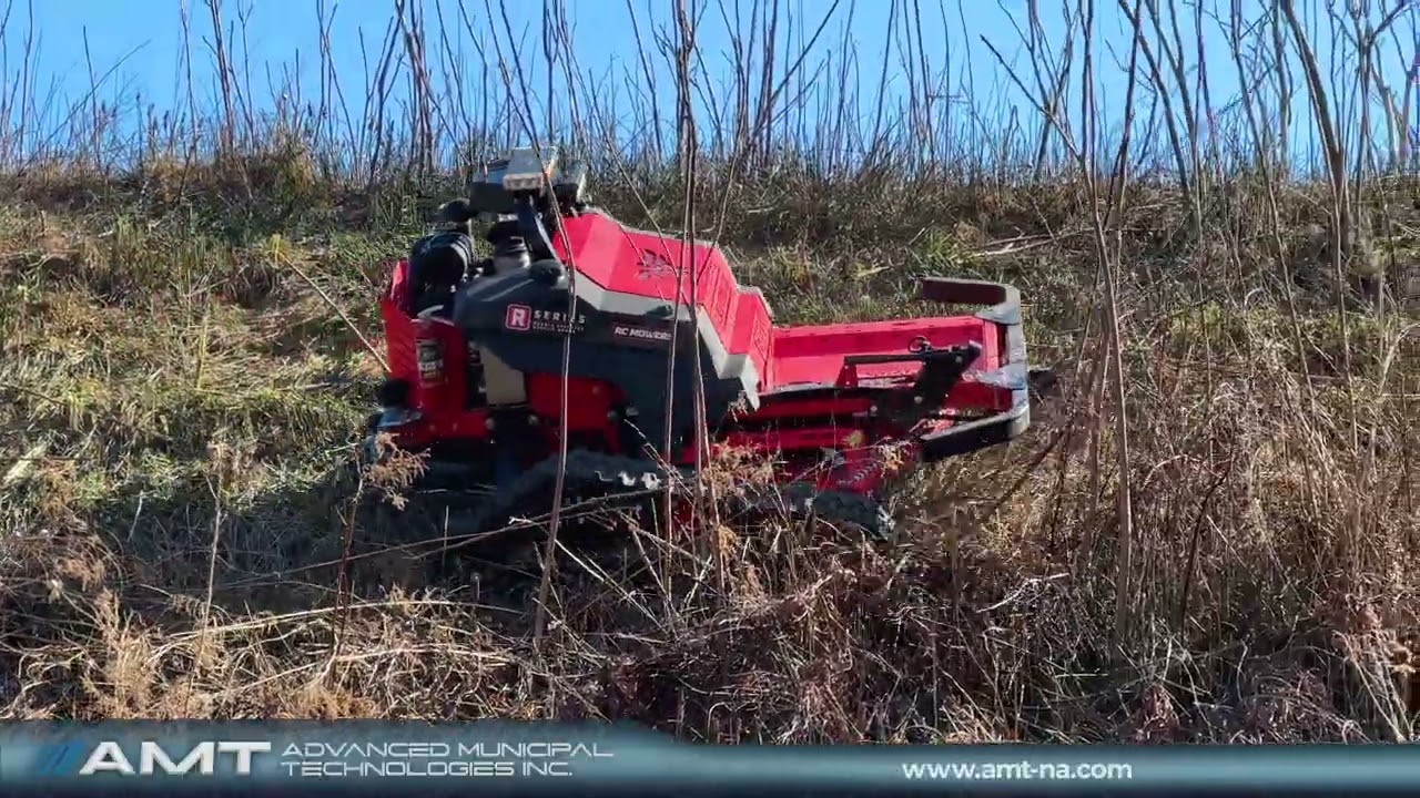 R52 RC Mower Video