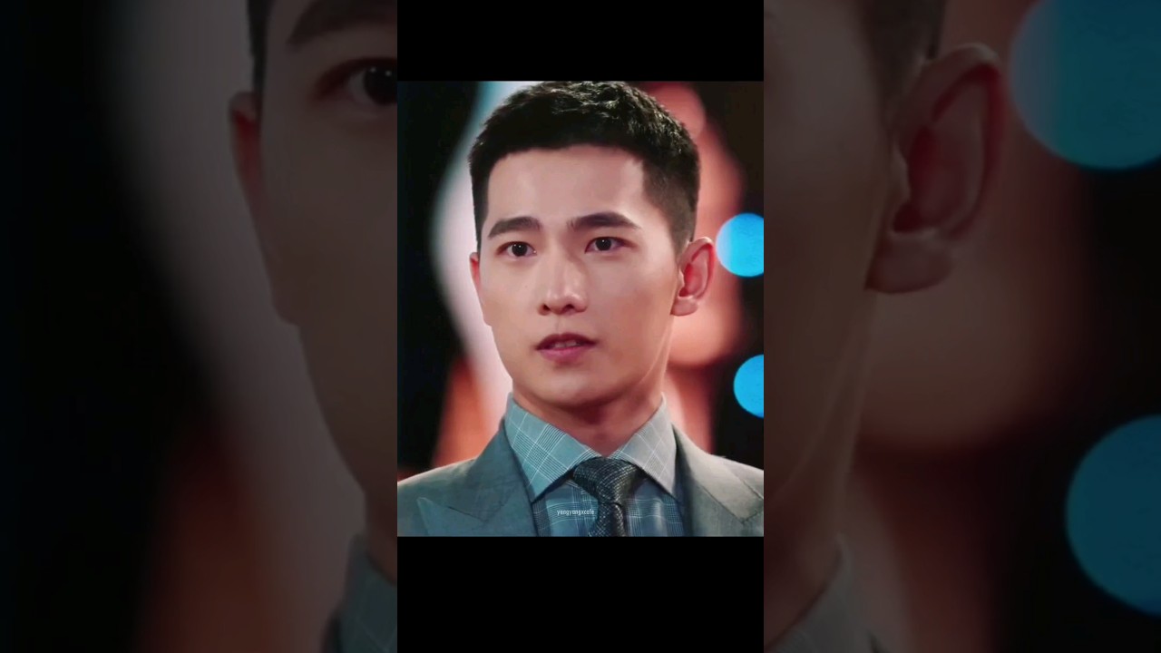His stare🙈💕   &raquo;Movie: Vanguard &raquo;#YangYang #XuRuohan #杨洋