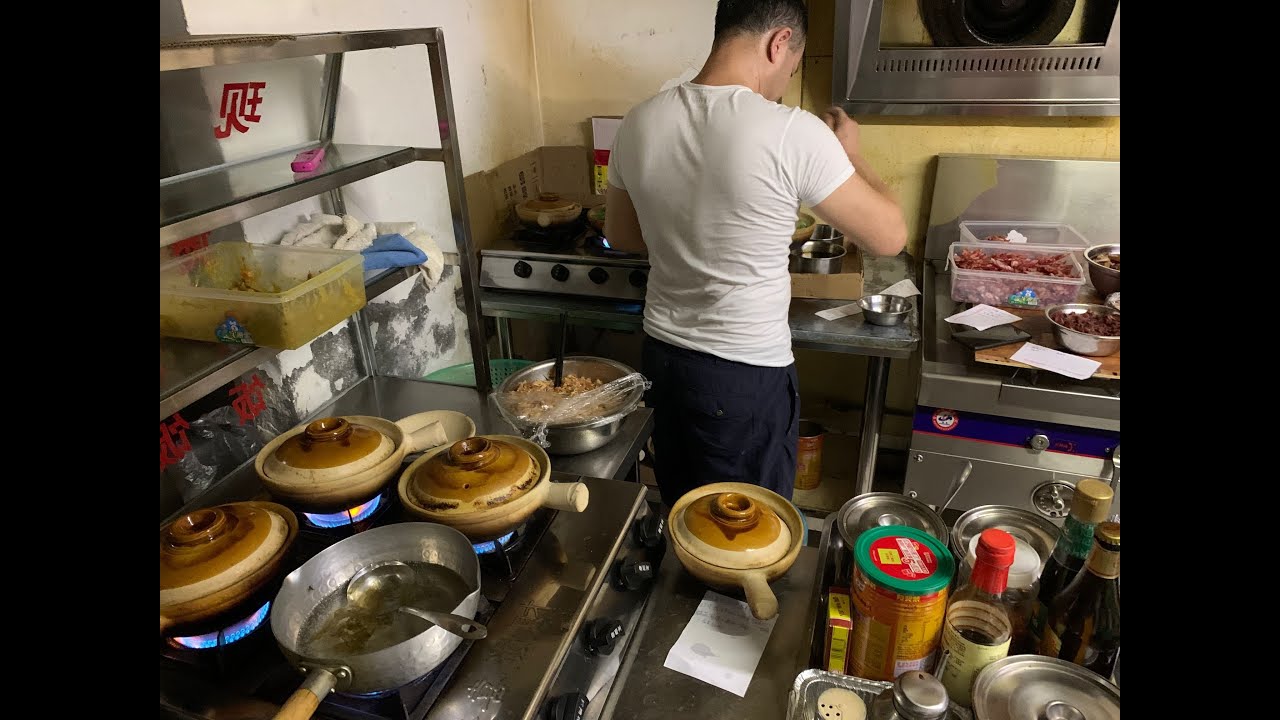 厦门第一煲仔饭，天天有人求秘方，15万老板都不卖，开在倒闭商场
