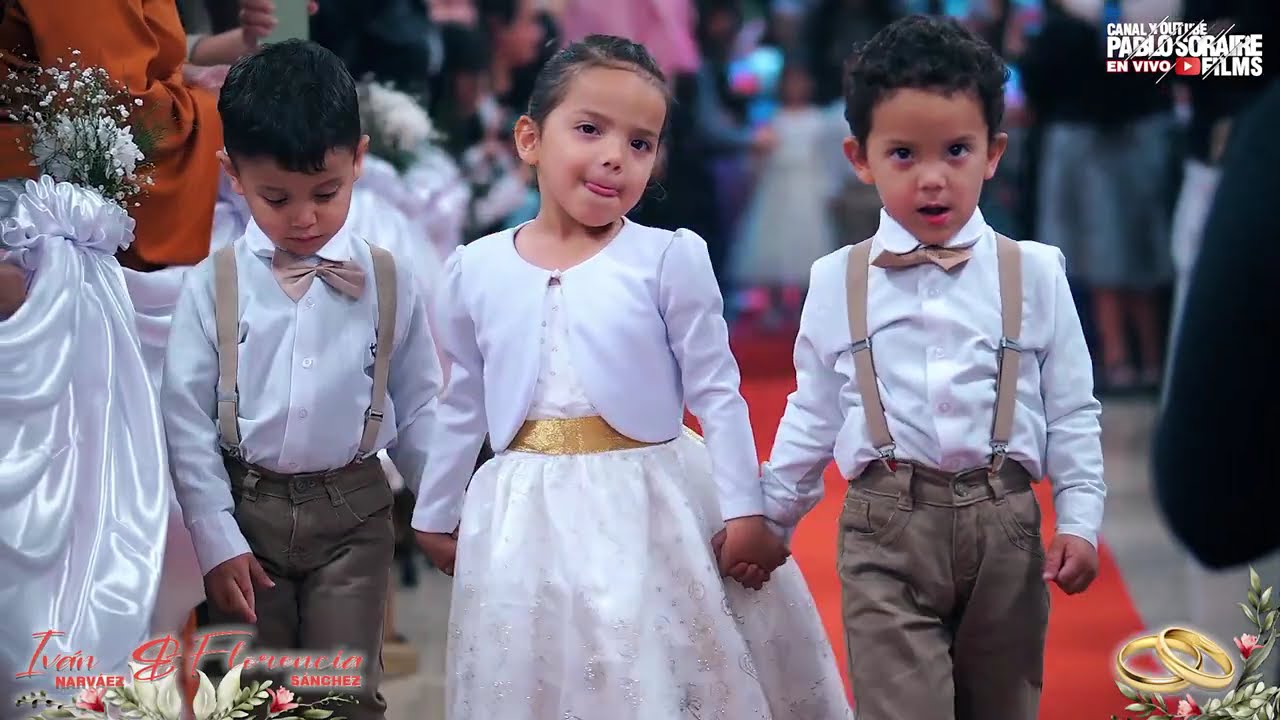 ✨El momento de la entrada de la novia y el cortejo nupcial 🙌🏻 Iván y Florencia