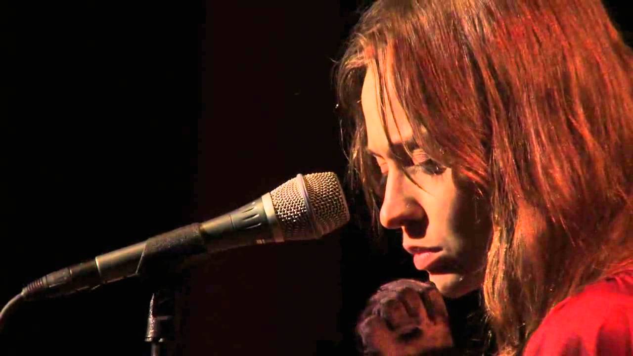 Fiona Apple   Why Try To Change Me Now  Live