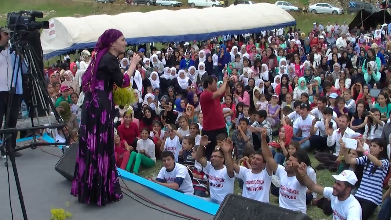 Gülistan Tokdemir (Herım Kuda) Müthiş Performans