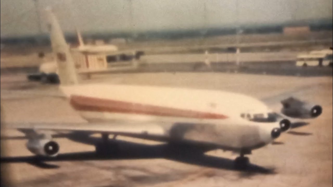 1967 Aeroporto di Fiumicino Roma - documentario amatoriale - operazioni aeroportuali aerei di linea