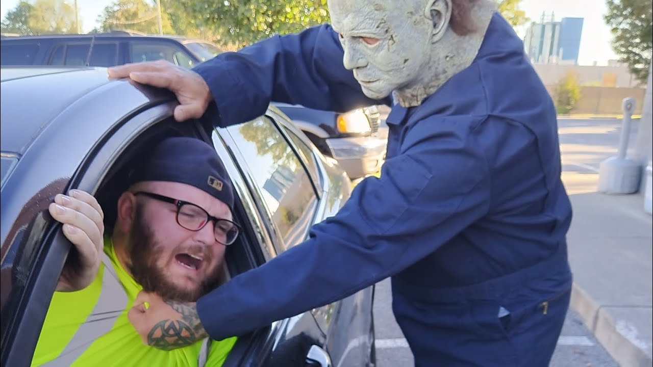 NNYCARCLUB members escape Michael Myers 